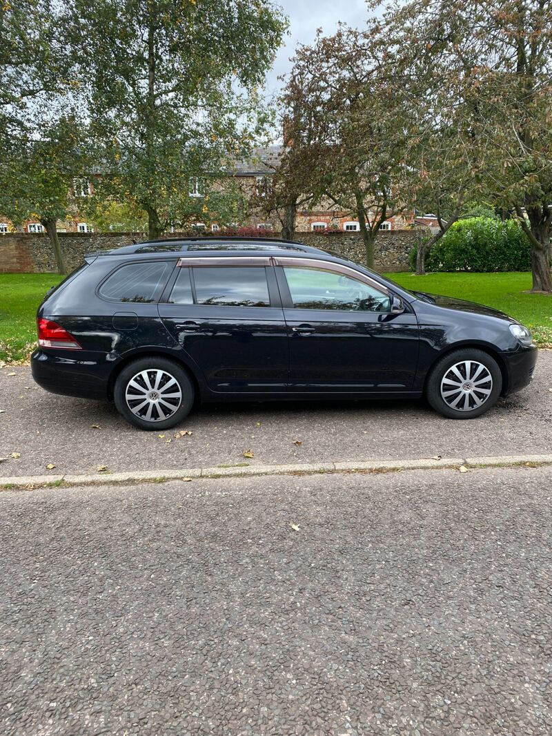 VOLKSWAGEN GOLF 1.4dsg estate petrol 2010