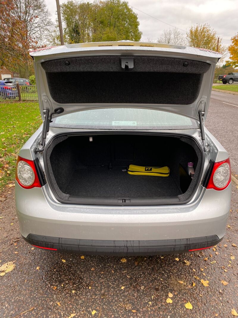 VOLKSWAGEN JETTA SE TDI 2007