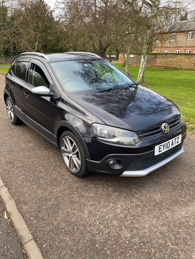 VOLKSWAGEN POLO 1.2 dsg cross polo 2010