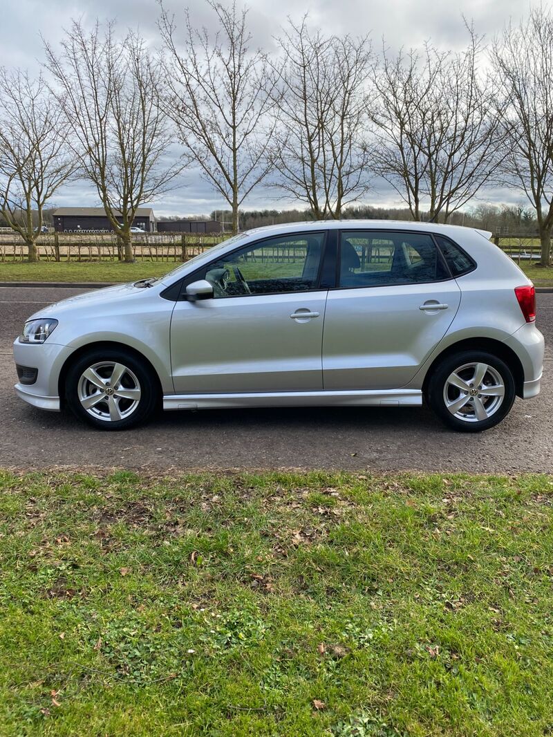 VOLKSWAGEN POLO 1.2 se dsg 2011