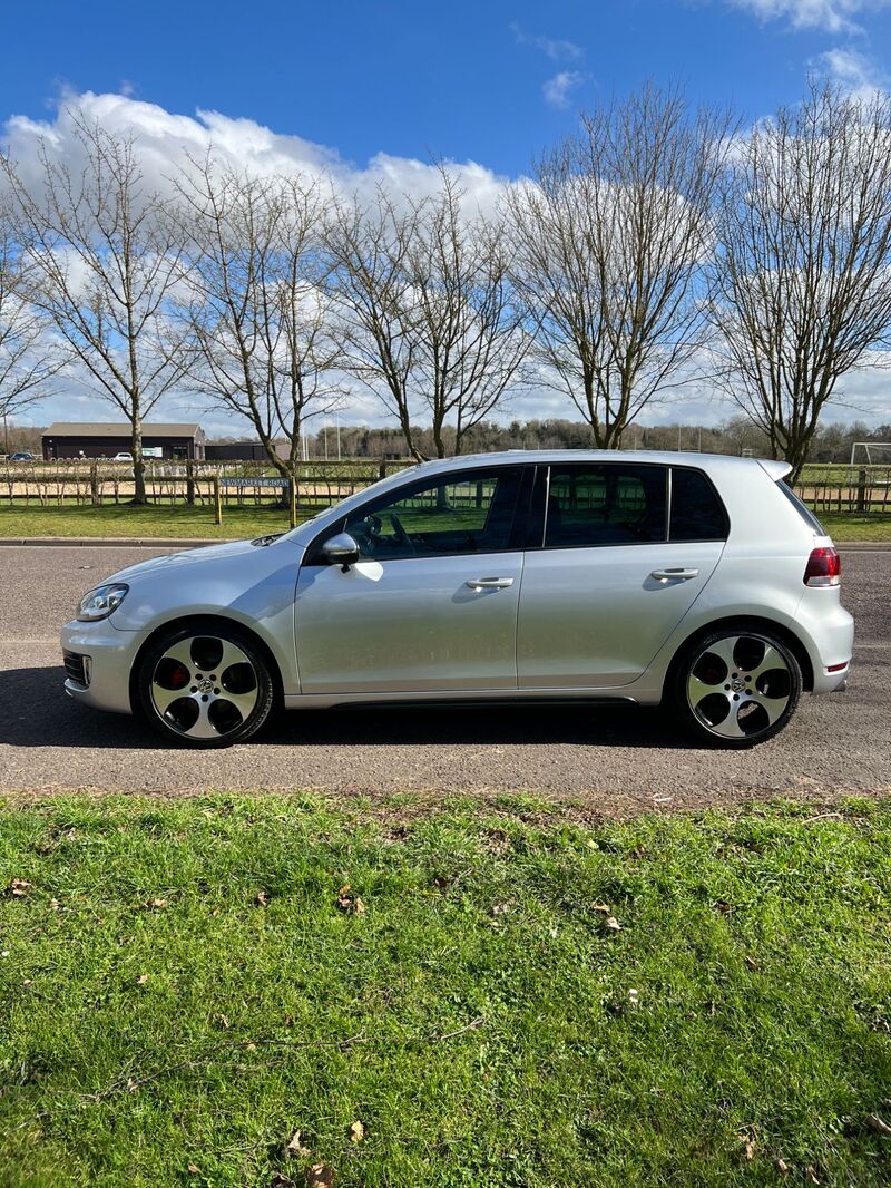 VOLKSWAGEN GOLF gti dsg 2010