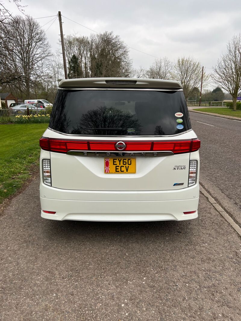 NISSAN ELGRAND 3.5 highway star premium edition 2010