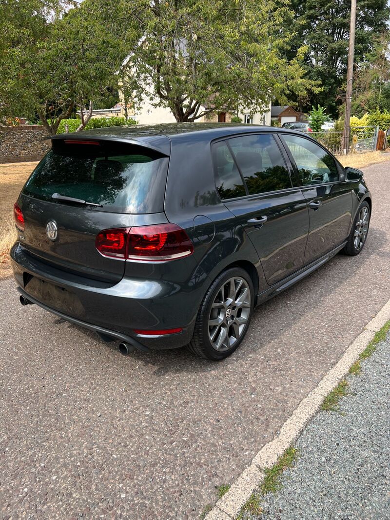 VOLKSWAGEN GOLF EDITION 35 2011