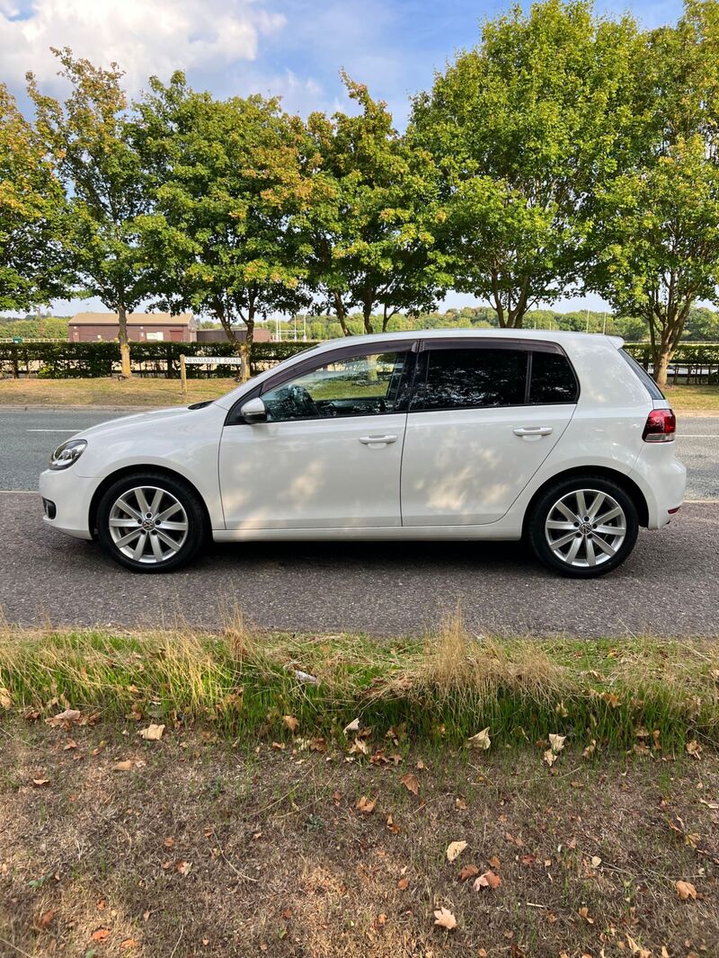 VOLKSWAGEN GOLF 1.4tsi highline auto dsg 2012