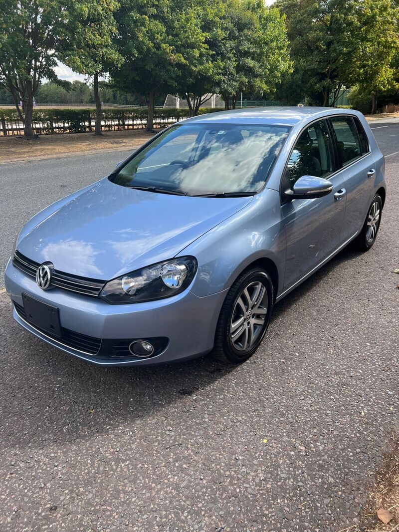 VOLKSWAGEN GOLF 1.4tsi se automatic 2010