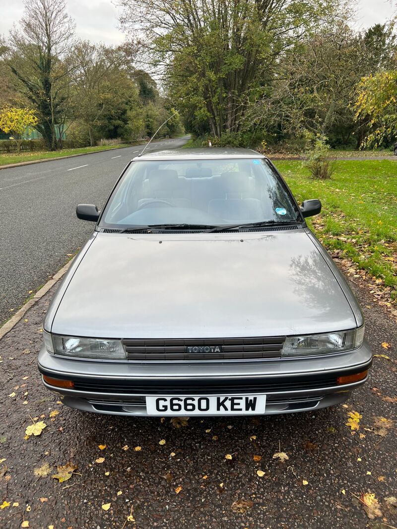 TOYOTA COROLLA GL AUTO 1989