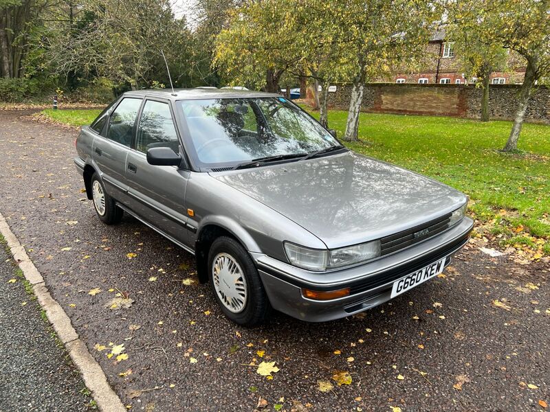 TOYOTA COROLLA GL AUTO 1989