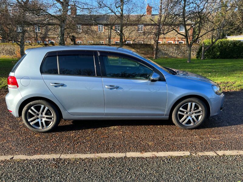 VOLKSWAGEN GOLF 1.4tsi automatic 2009