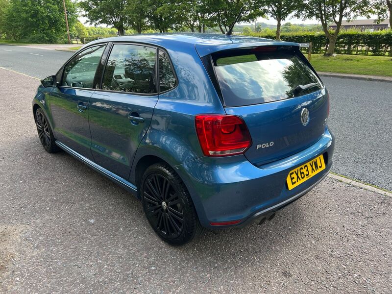 VOLKSWAGEN POLO BLUEGT 2013