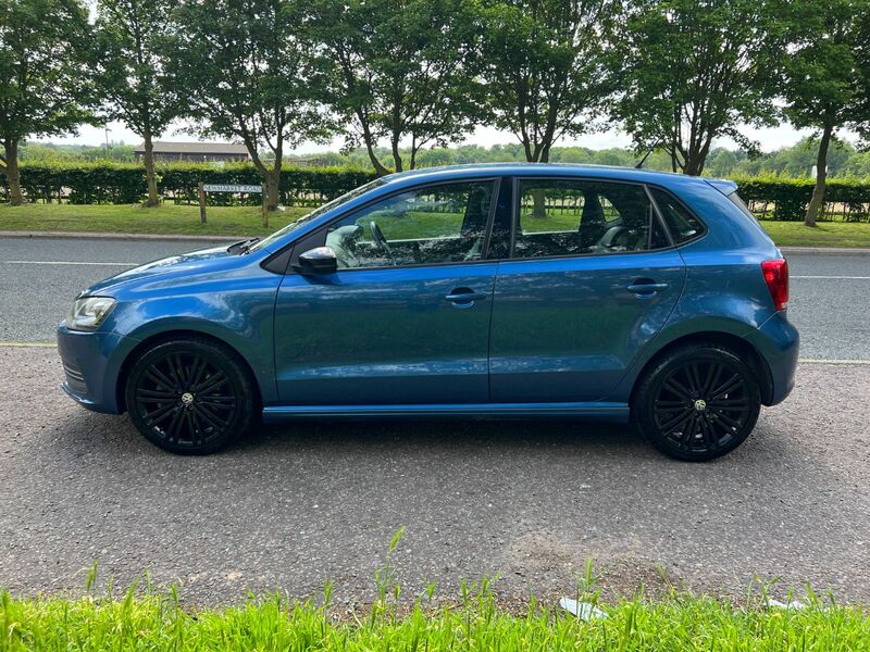 VOLKSWAGEN POLO BLUEGT 2013