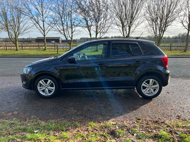 VOLKSWAGEN POLO 1.2tsi se automatic 2014