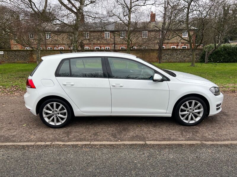 VOLKSWAGEN GOLF mk7 tsi se 2013