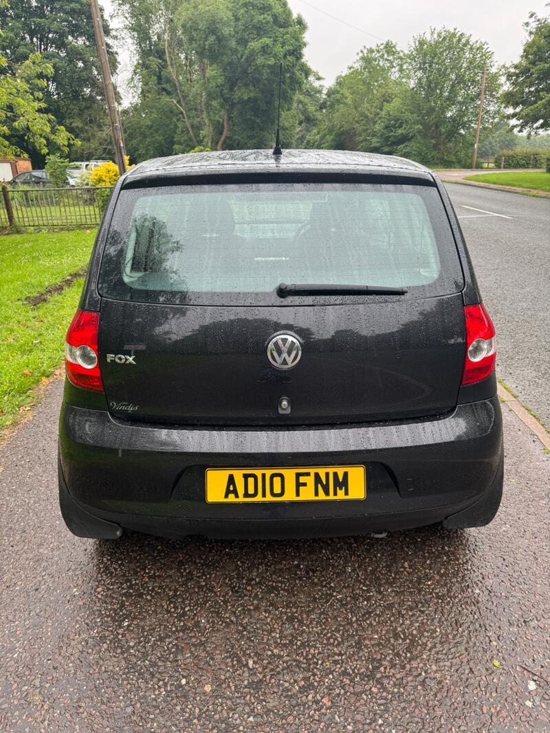 VOLKSWAGEN FOX FOX 2010