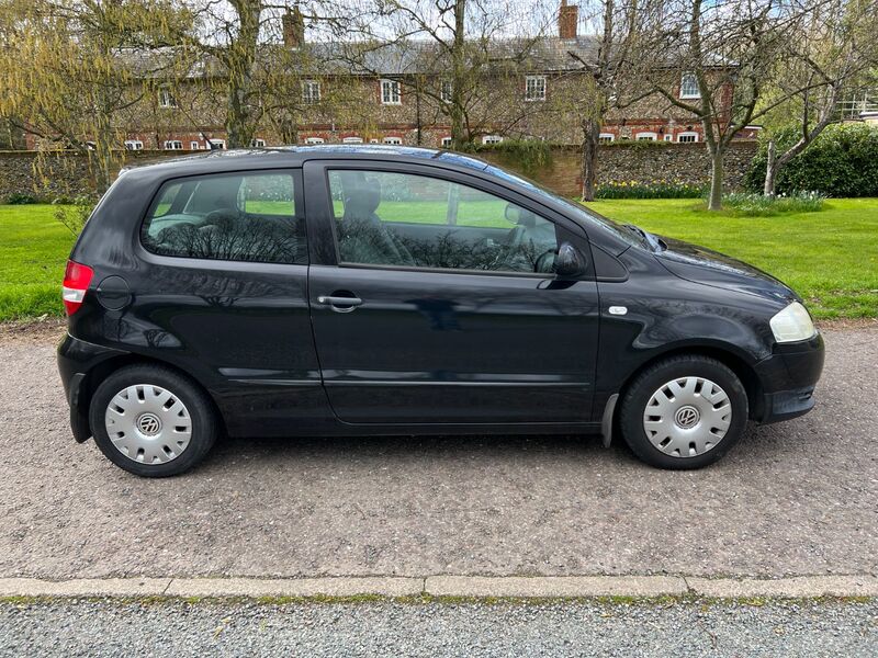 VOLKSWAGEN FOX FOX 2010