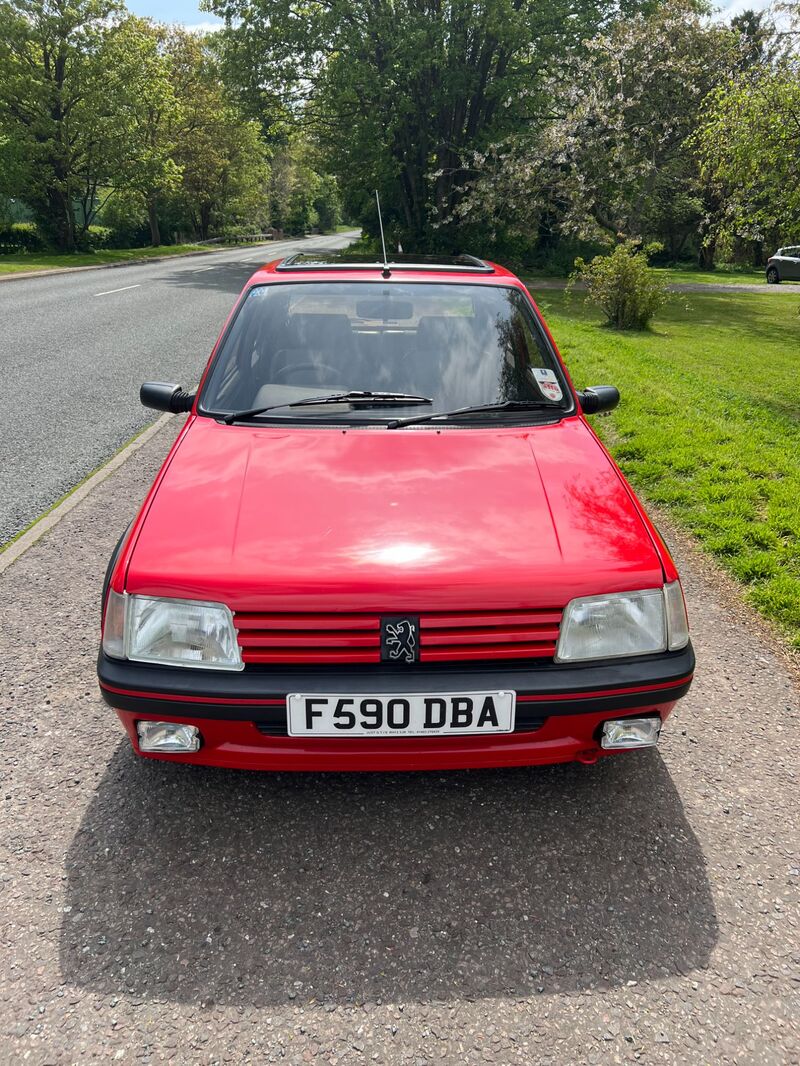 PEUGEOT 205 GTI 1988