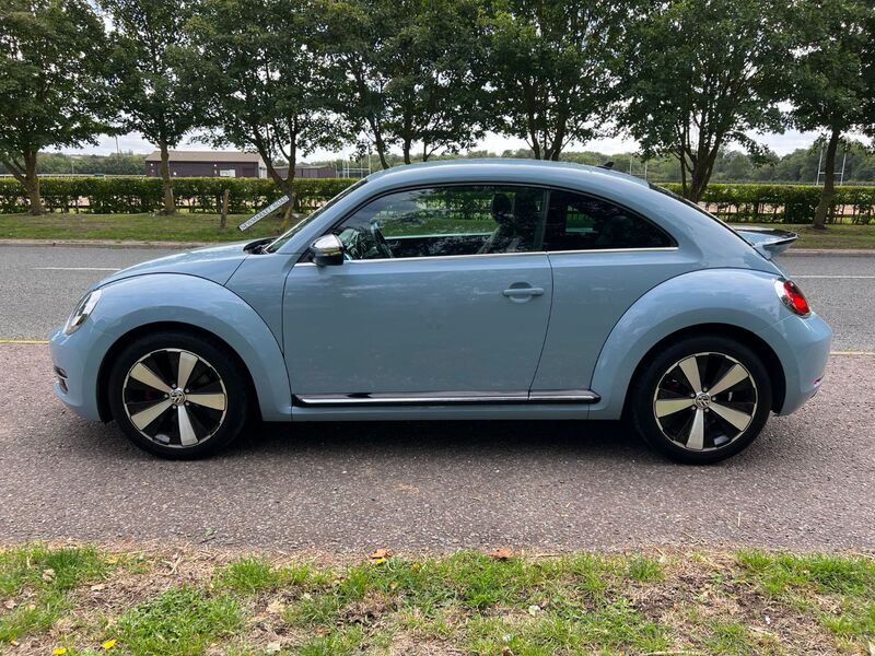 VOLKSWAGEN BEETLE GT 2.0 TURBO 2014