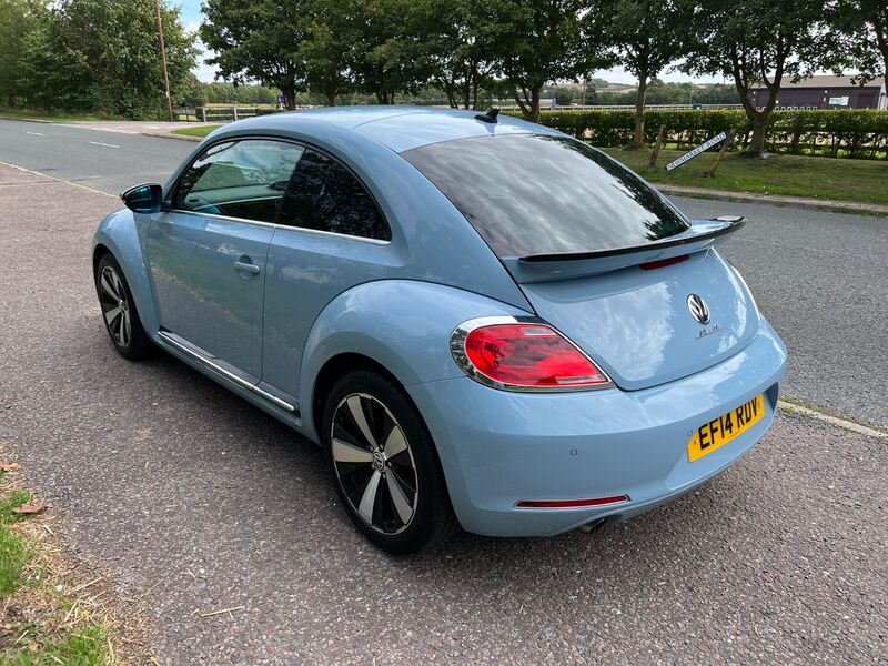 VOLKSWAGEN BEETLE GT 2.0 TURBO 2014