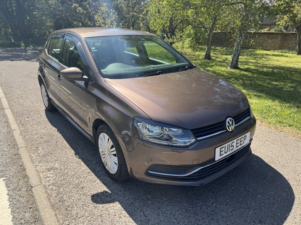 2015 Volkswagen POLO